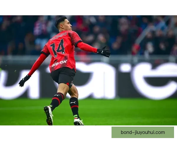 赖恩德斯精彩头球补射锁定全场唯一进球助球队取胜