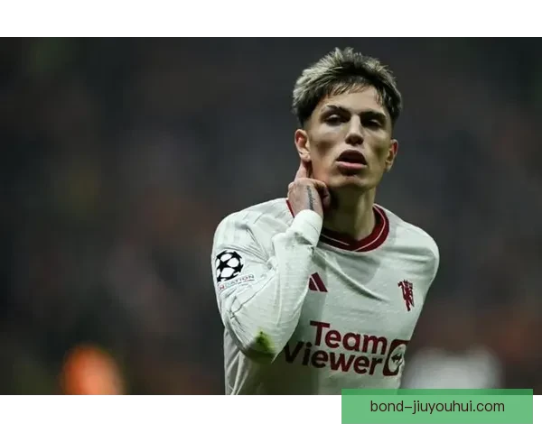 齐耶赫正式加盟加拉塔萨雷开启新篇章 期待与新队友共创辉煌